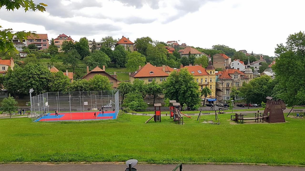 Pif Apart Livada Postei Braşov Exterior foto